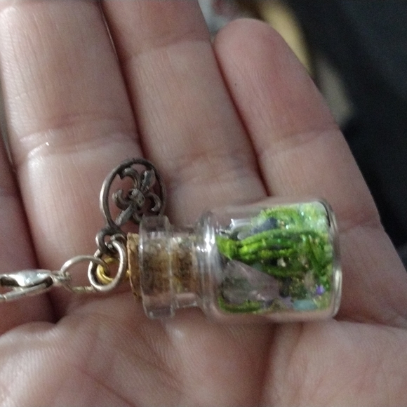 Goodluck Spell Jar - Picture 2 of 2